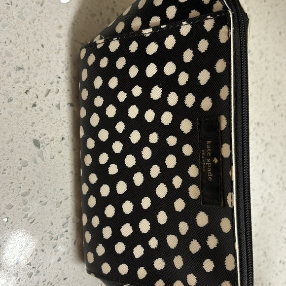 kate spade cosmetic bag - Picture 9 of 10